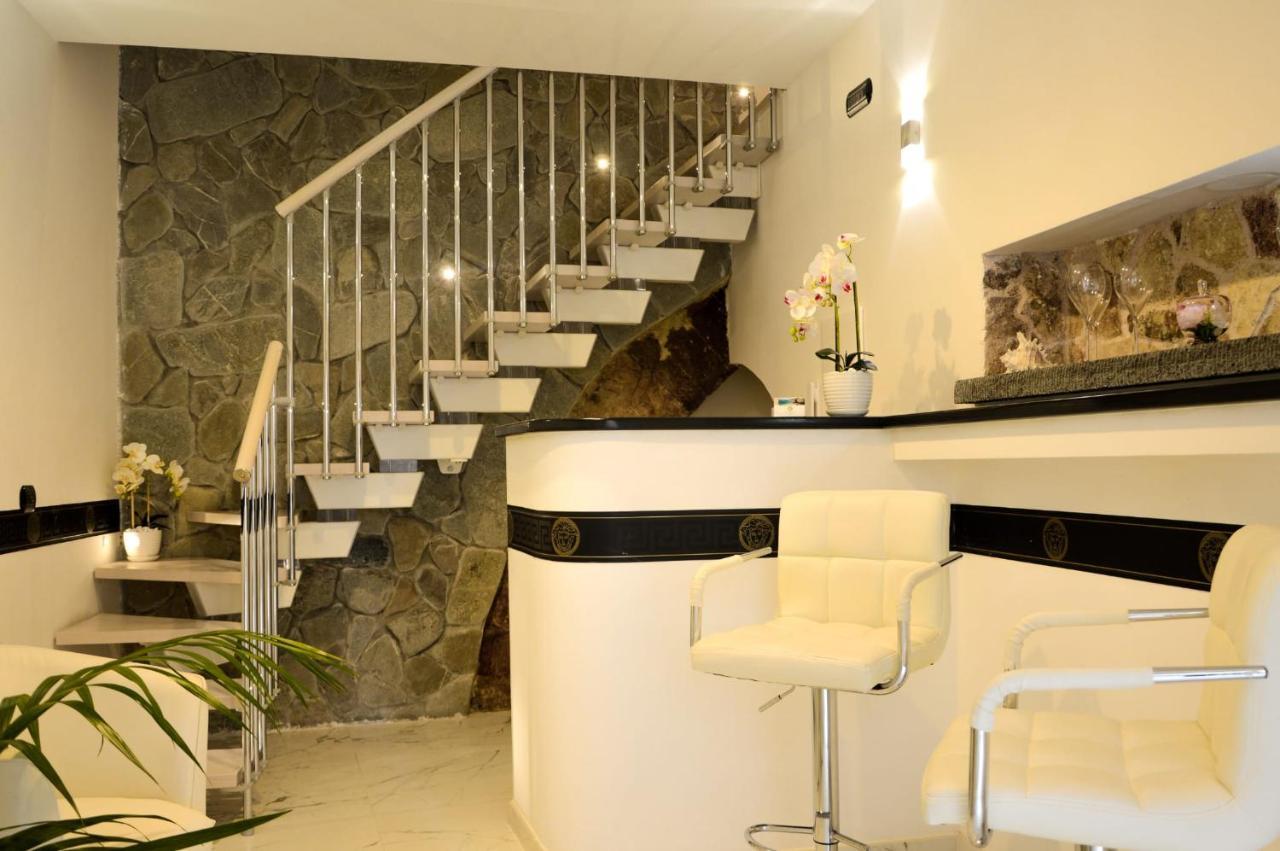 Il Casanova Hotel Тропеа Екстериор снимка
