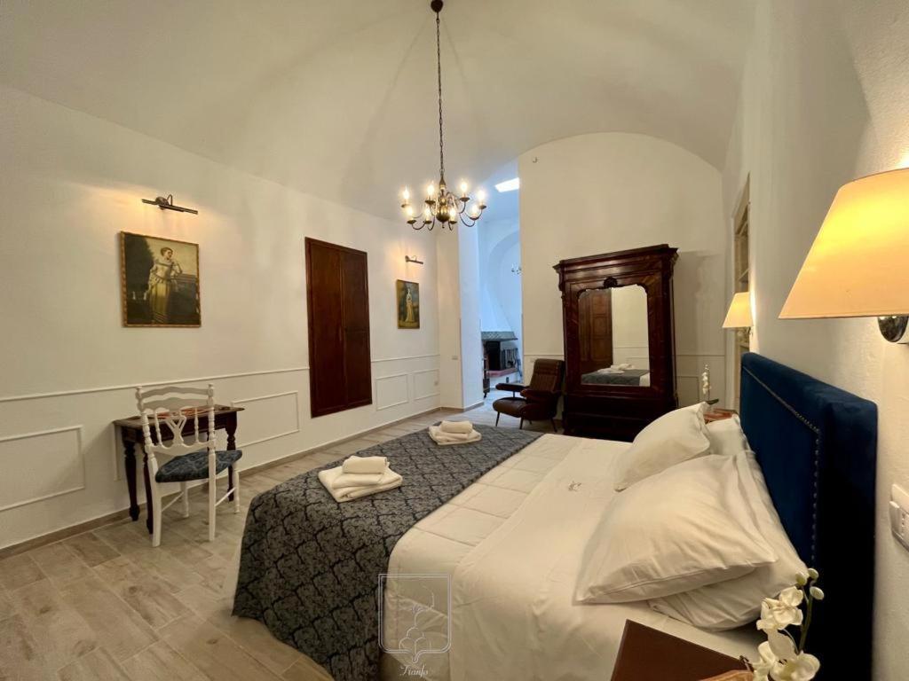 Il Casanova Hotel Тропеа Екстериор снимка