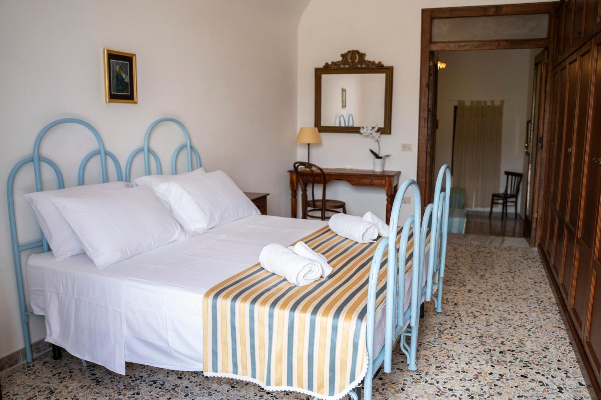 Il Casanova Hotel Тропеа Стая снимка